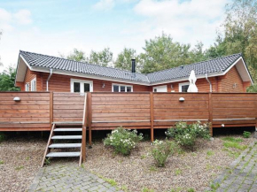 Three-Bedroom Holiday home in Fårvang 9